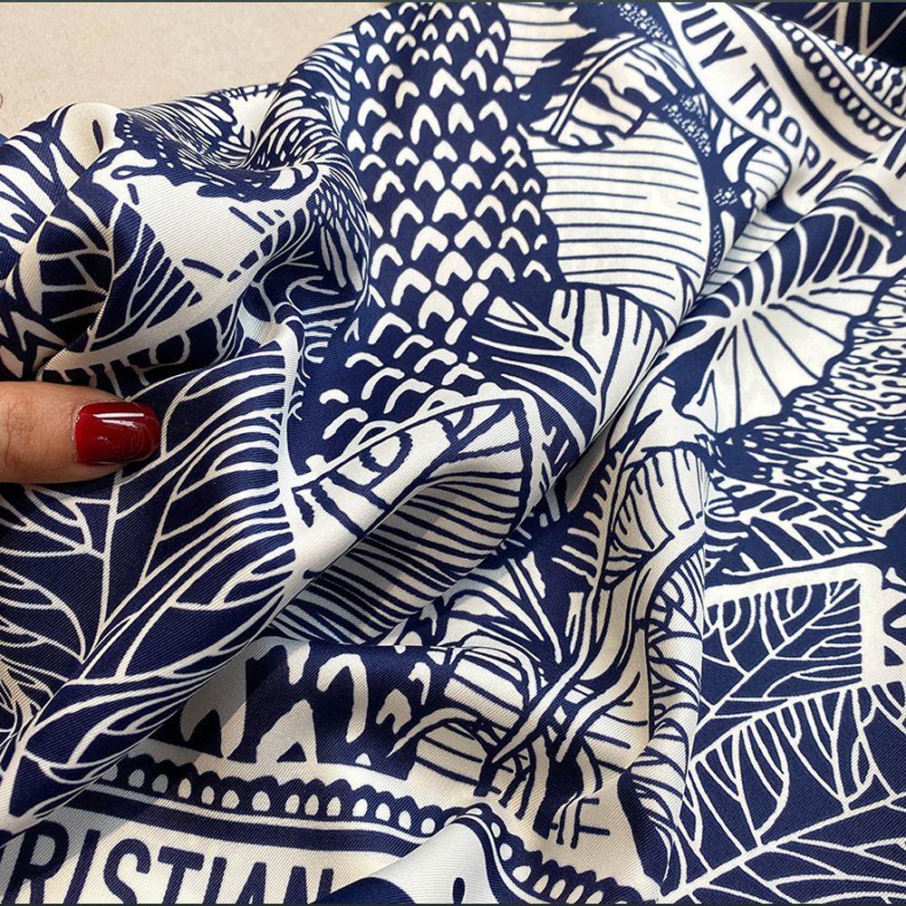 Khăn Choàng Lụa In Họa Tiết Hình Học Thời Trang