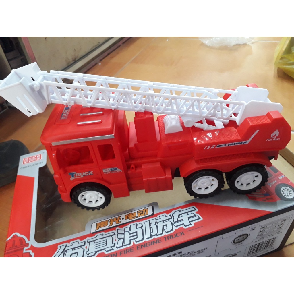 Đồ chơi ô tô cứu hỏa chạy pin