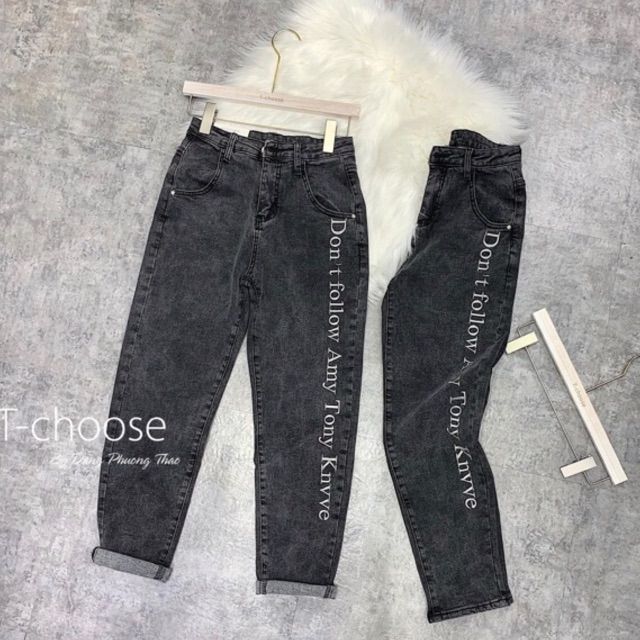 [Giá siêu rẻ] Quần baggy jeans xám đen, chữ in dọc ống quần