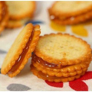 Bánh quy trứng muối gói 108g