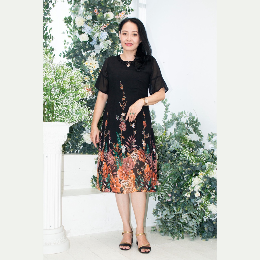 Madam Sotoni - Thời trang trung niên - Đầm trung niên - DVBC703