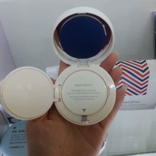 Phấn nước innisfree