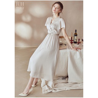 Đầm trắng phi lụa xòe cổ tim đấp chéo