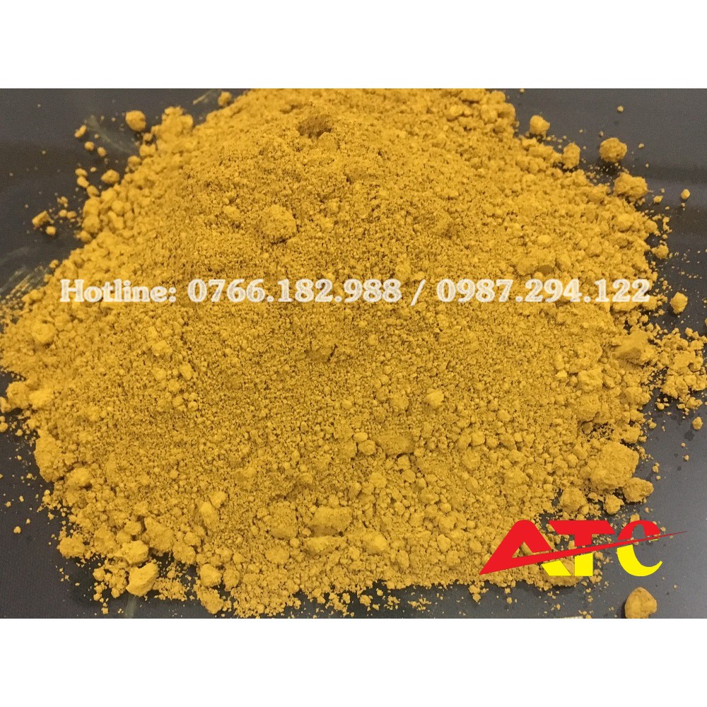 Ve quét tường màu vàng