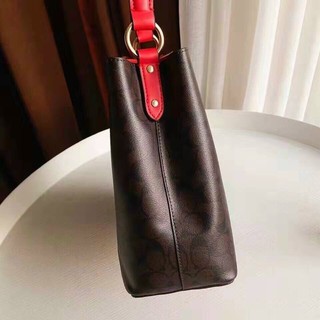 TÚI COACH TOWN BUCKET BAG