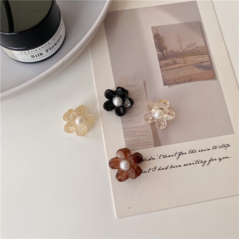 Kẹp Tóc Hình Hoa Đính Ngọc Trai Dễ Thương Cho Nữ