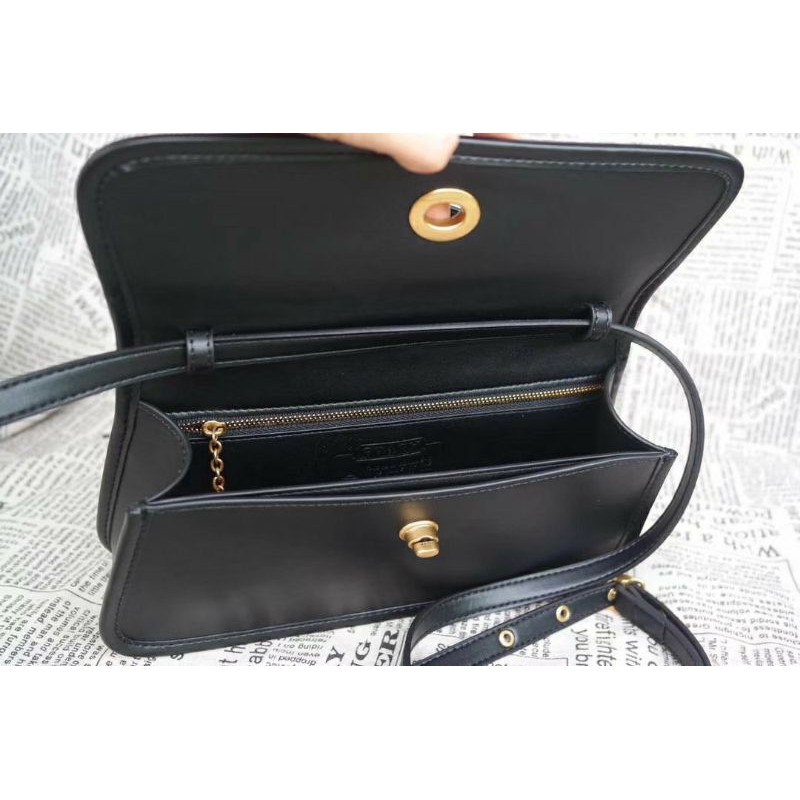 ❤️COACH TURNLOCK CLUTCH CROSSBODY BAG