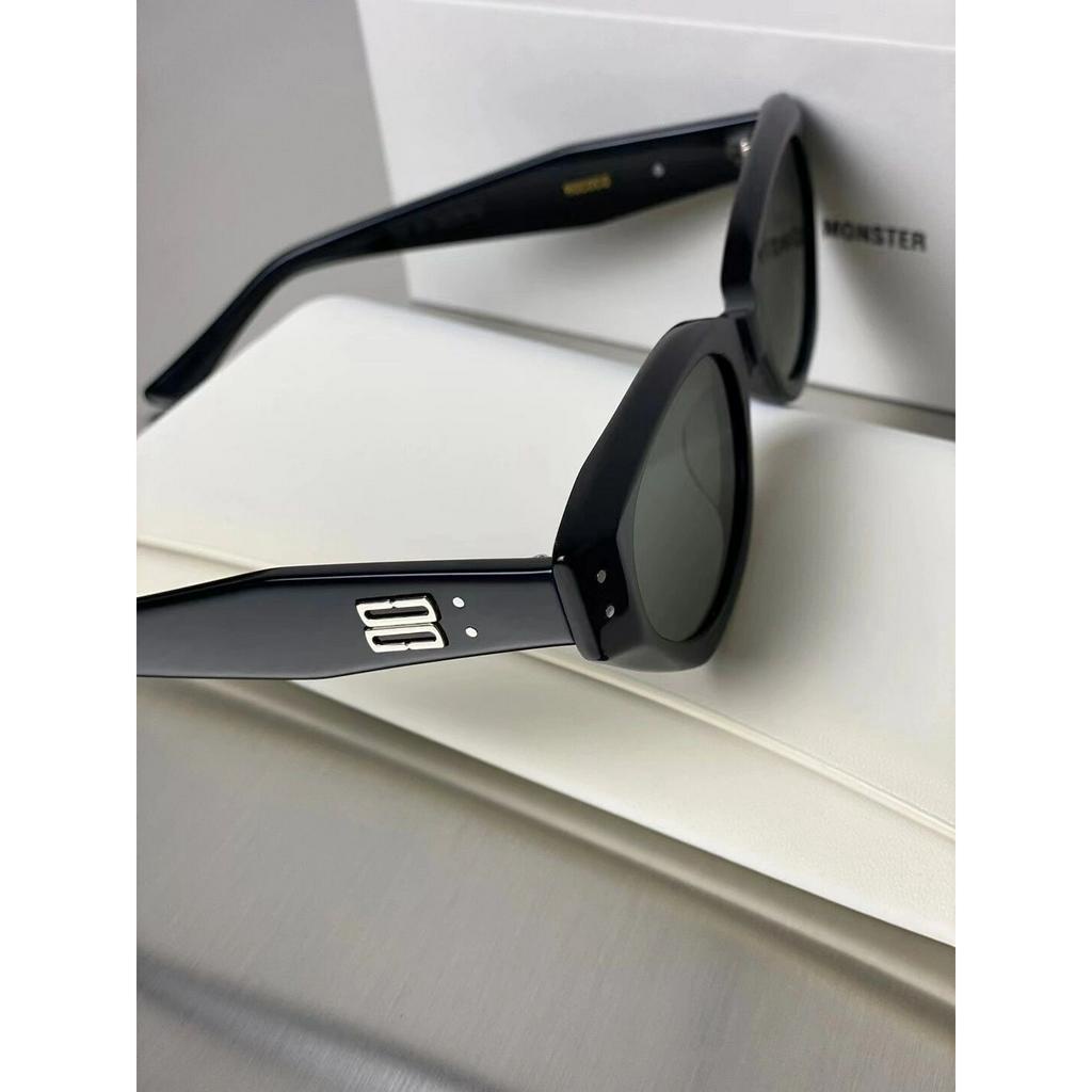 Kính Râm Rico 01 - JENNIE Giống Nhau 2023 G + M Phiên Bản Mới - Phiên Bản Giá Rẻ