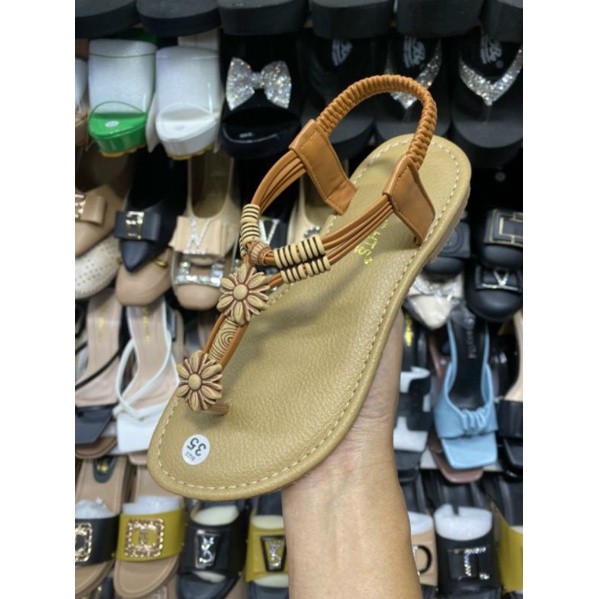 Giày sandal đế bệt