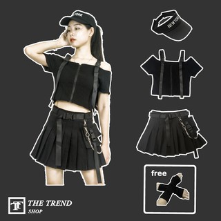 Set áo croptop bó + váy hoặc quần + mũ màu đen ( Tặng kèm găng tay đen cực ngầu)
