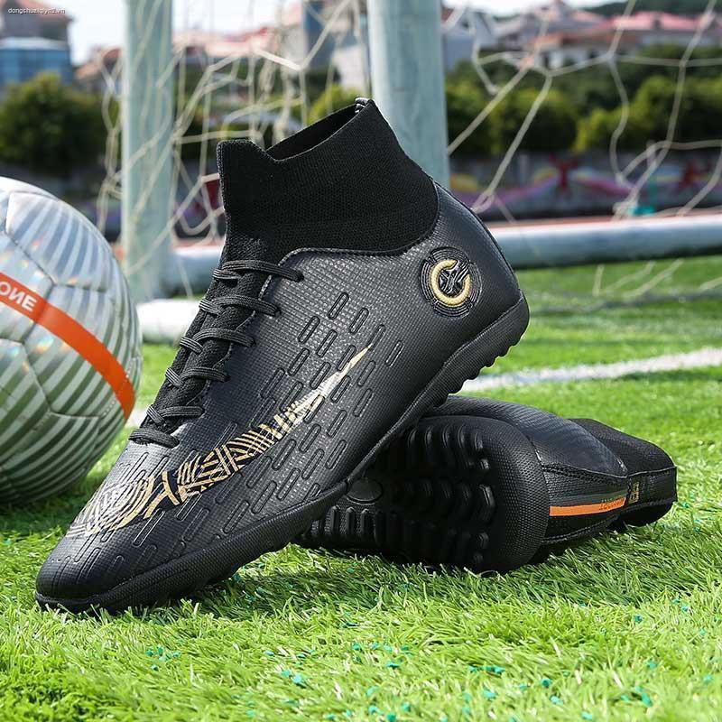 Giày đá banh Messi cr7 assassin 13 đinh dài trung bình dành cho nam và nữ