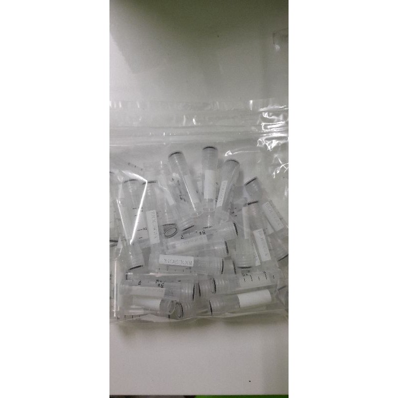 Ống cryo 1.8-2.0 ml Vô trùng Biologix gói 50 cái