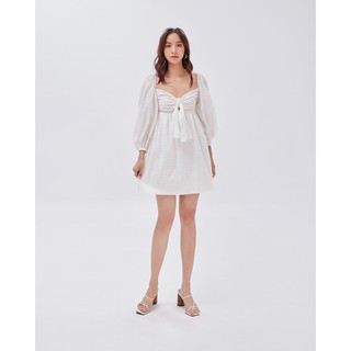 Đầm xoè SheByShj tay bồng trễ vai màu trắng - Lumi Dress
