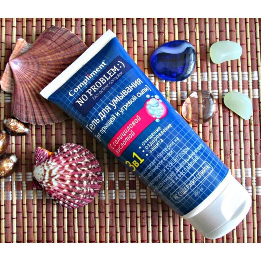 Sữa Rửa Mặt Compliment No Problem cho da dầu mụn - sạch sâu chứa Salicylic Acid, Tea Tree 200ml