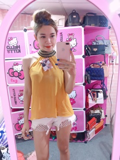 Áo cổ yếm 120k