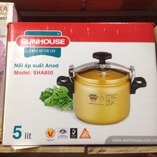 Nồi áp suất Sunhouse 5 lít.