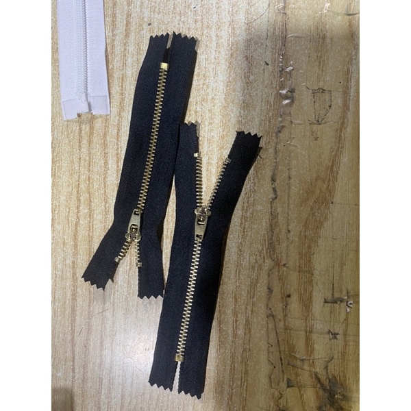 Dây khoá kéo đồng quần jean