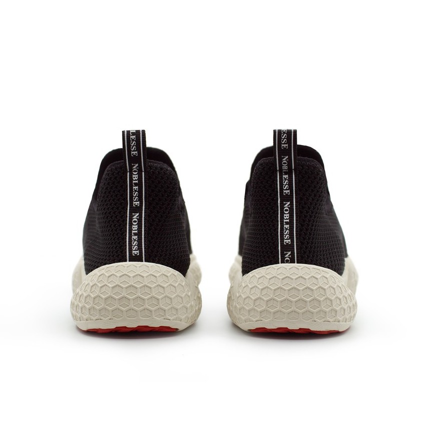 GIÀY SNEAKER THỂ THAO NAM MÀU ĐEN HOT TREND CỔ THẤP NOBLESSE TD05101