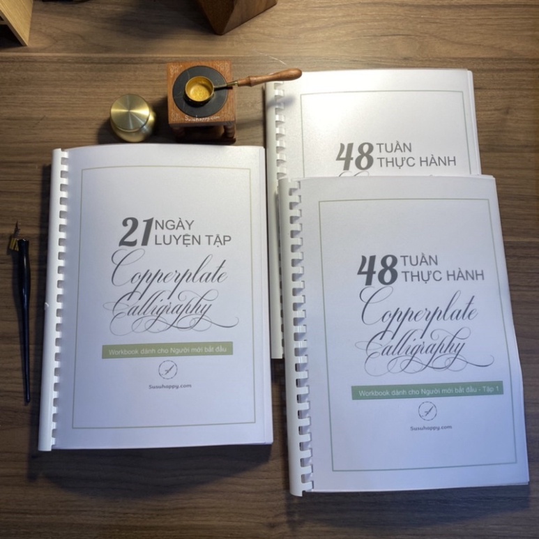 Workbook 21 Ngày Luyện tập Copperplate Calligraphy Và 48 Tuần Thực Hành (Có Video Hướng Dẫn-Tặng File Guideline)