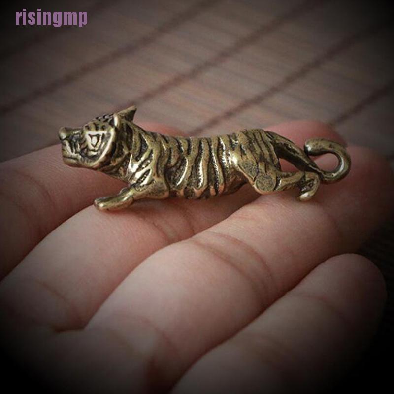 Tượng Trang Trí Hình Con Hổ Bằng Đồng Thau