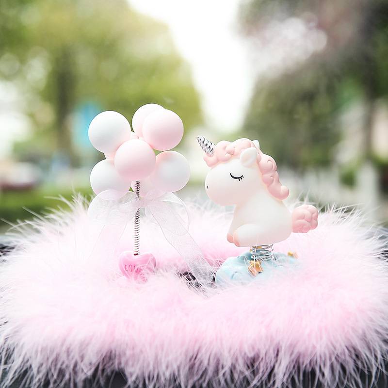 Set Kỳ Lân Lắc Lư Và Trùm Bóng Dễ Thương Trang Trí Taplo Oto