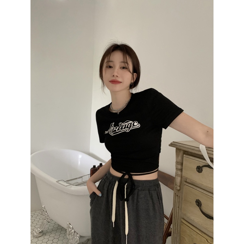 Áo Thun Lửng Hai Dây Mỏng Dáng Ôm In Họa Tiết Kiểu retro Thời Trang Phong Cách Hàn Quốc Dành Cho Bạn Nữ