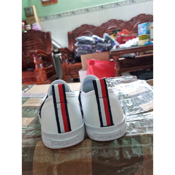 Giày Tommy - Hàng Auth mua tại Mỹ