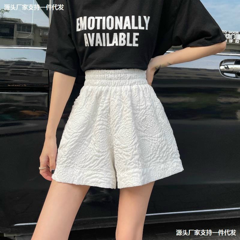 Quần Đùi Nữ Chất Xốp Nhăn In Nổi Hoa Hồng Dáng Phồng Mặc Đẹp Dễ Phối Đồ [NEW UNISEX]