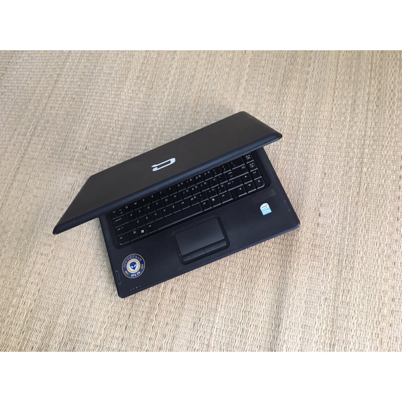 Laptop UFO HP C700 đen sang trọng văn phòng học tập good | BigBuy360 - bigbuy360.vn