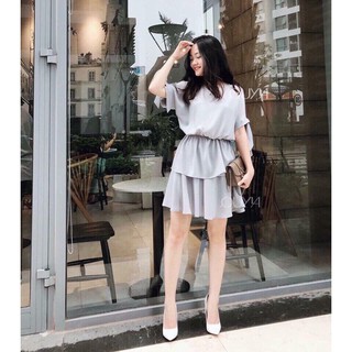 Váy lụa ngắn
