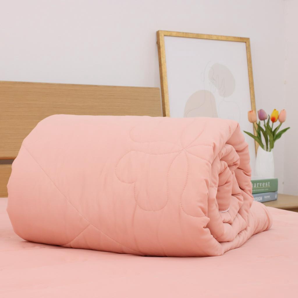 Chăn hè K-Bedding By Everon KNTS chất vải Ice-tencel mềm mát, thoáng khí, kháng khuẩn