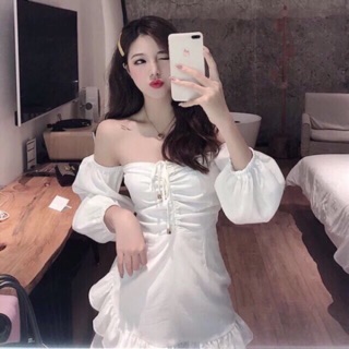 (R38)Đầm ulzzang trễ vai đuôi cá sẵn 2 M đen trắng (có ảnh thật)