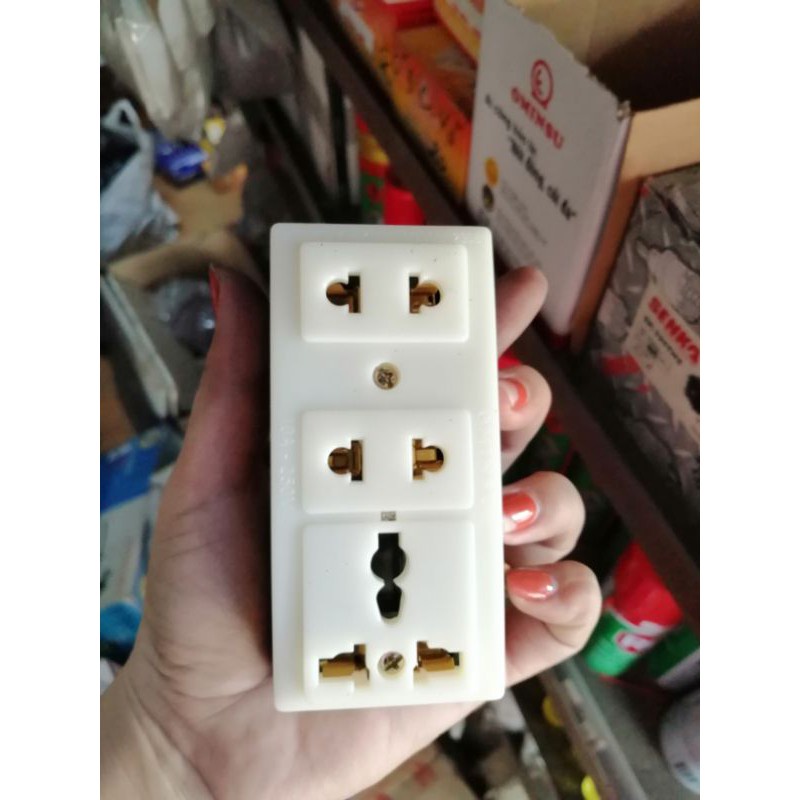 Ổ cắm điện Ominsu loại 3 cửa, 2 cửa, 1 cửa, đầu nối âm, phích cắm Ominsu