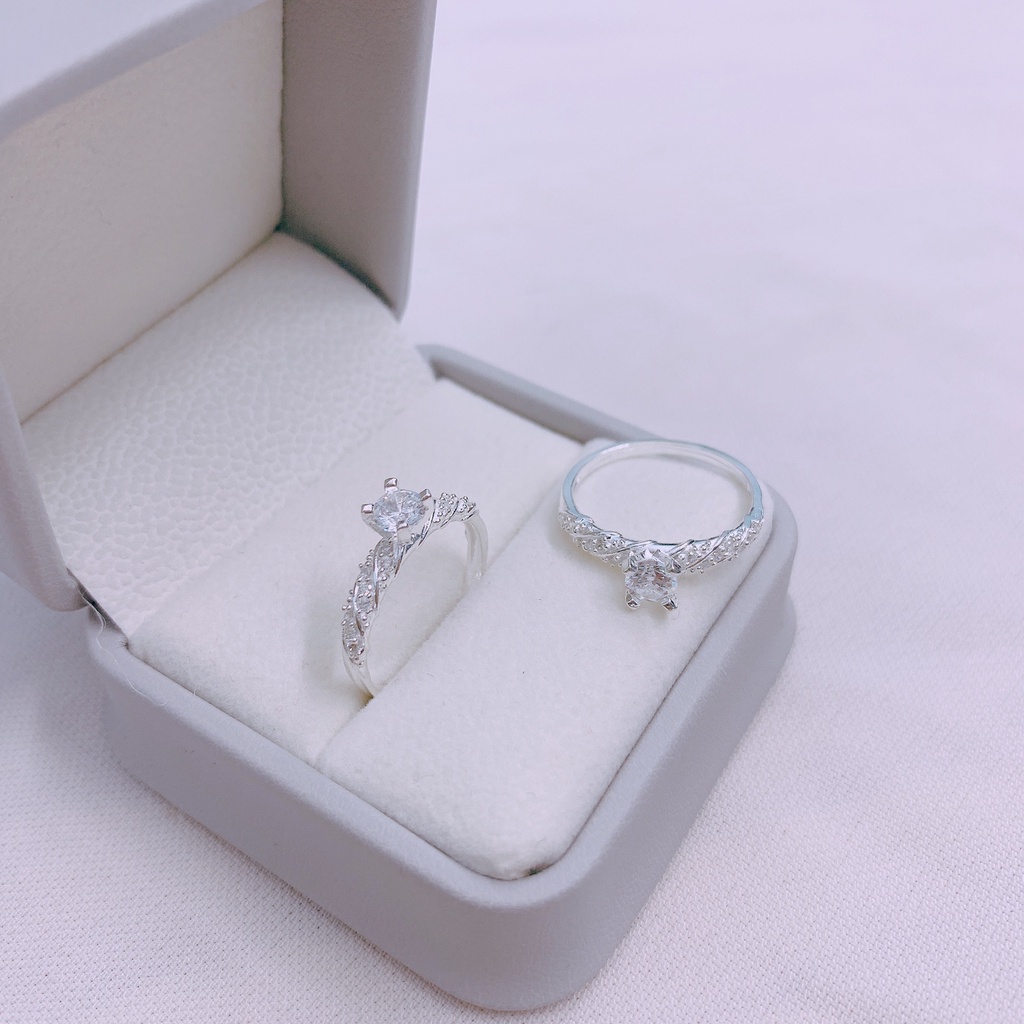 Nhẫn bạc nữ thân xoắn phối đá tinh tế nhẹ nhàng sang trọng - Kho sỉ bạc Nhất Linh