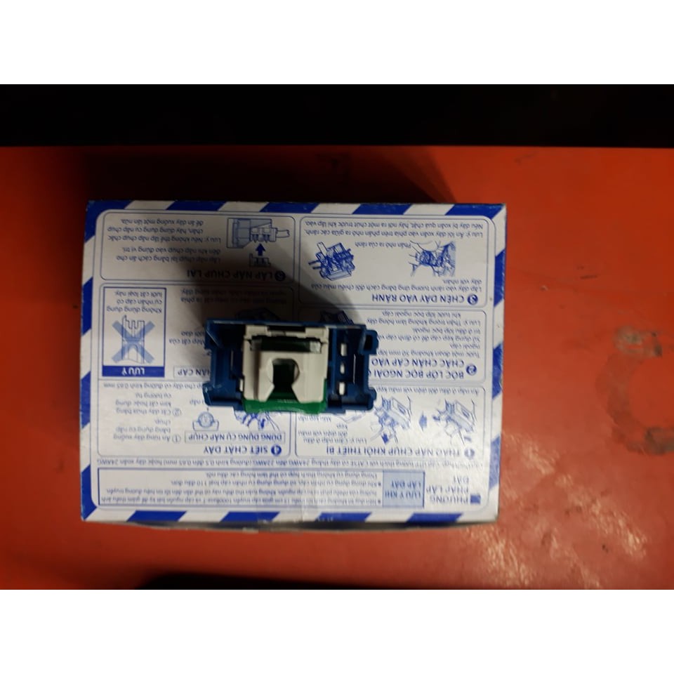 Hạt mạng CAT 5 WIDE PANASONIC WEV2488SW