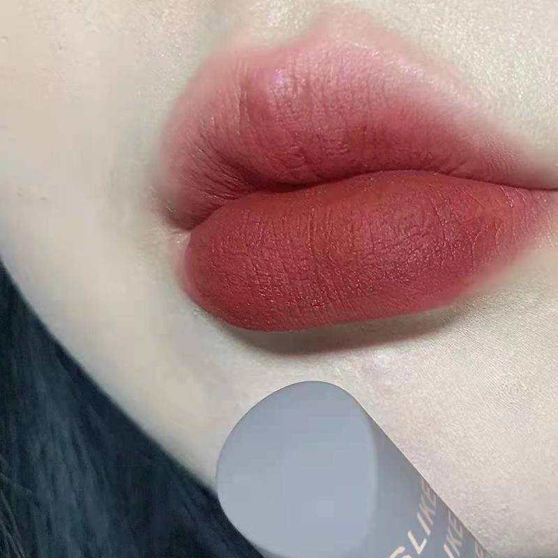 Son Dưỡng Môi Chính Hãng Ma Cà Rồng Lâu Trôi Không Kính Dưỡng Ẩm Chống Thấm Nước