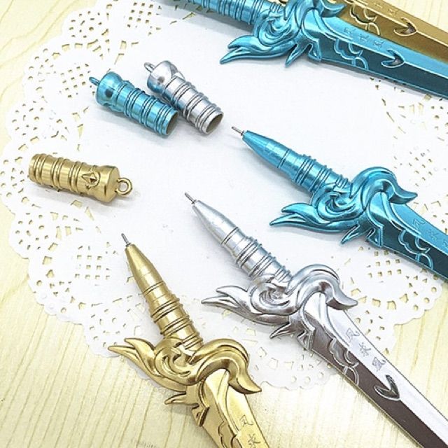 Bút hình cây kiếm độc đáo và dễ thương