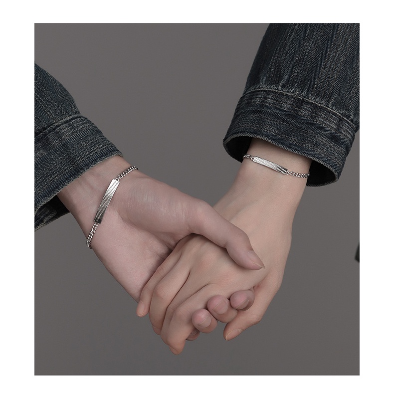 Vòng Tay Cặp 520 Mặt Vuông Khắc Chữ Sáng Tạo Phong Cách Hàn Quốc Dành Cho Nam Nữ