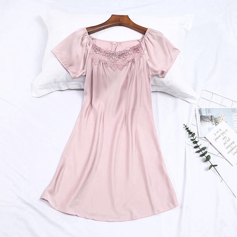 Đầm ngủ satin tay ngắn dáng rộng dành cho nữ