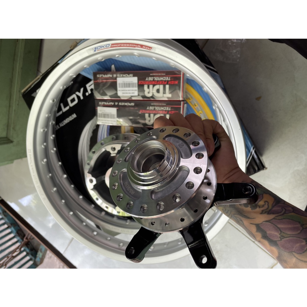 CĐN winner căm crom niềng nhôm yoko thái lan gắn như zin không chế cháo gi nha ae