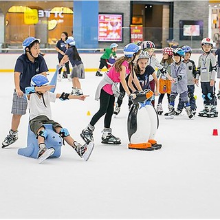  HCM  E-Voucher  Vé vào cửa trẻ em cao dưới 140cm tại Sân băng Vincom Ice Rink Landmark 81 - Áp dụng thứ 2 - thứ 6 