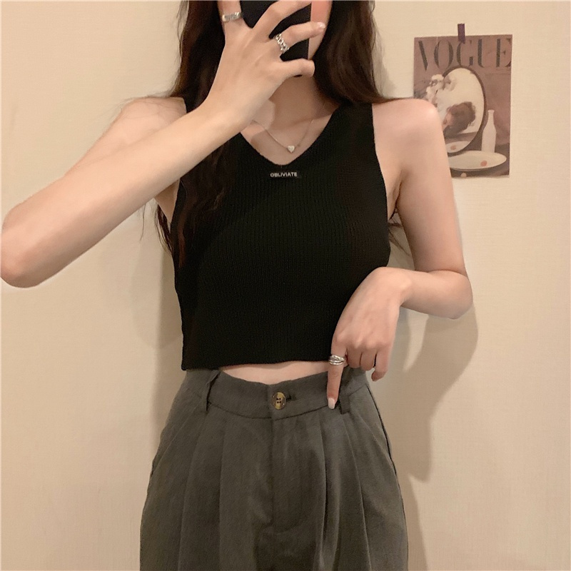 Áo hai dây dệt kim cổ chữ V màu trơn phong cách Hàn Quốc cho nữ