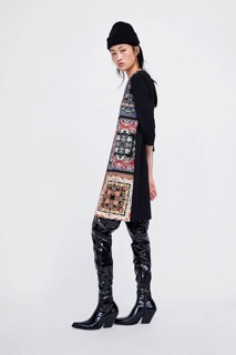 Đầm hoạ tiết siêu xinh