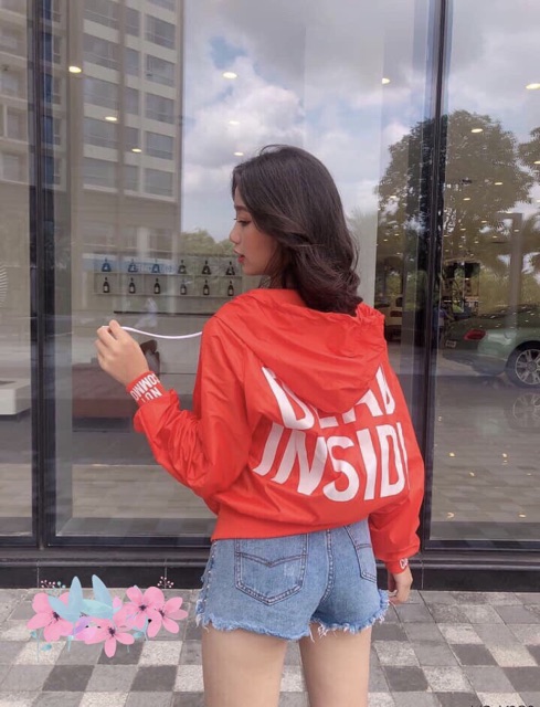 Áo khoác dù nữ dead inside cánh dơi- clip và ảnh thật | BigBuy360 - bigbuy360.vn