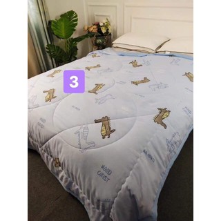 Set 5 m6: bộ cúc mận, 1 bộ trâu xanh, 1 bộ quạt xanh, 1 bộ lợn hồng, 1 bộ batman