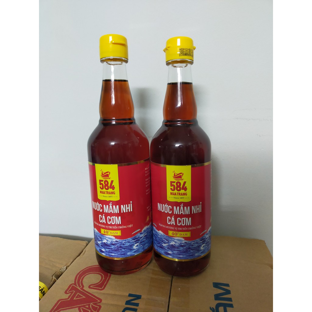 1 chai nước mắm 584 Nha Trang 40 độ đạm chai thủy tinh (chai 510ml) mẫu mã mới