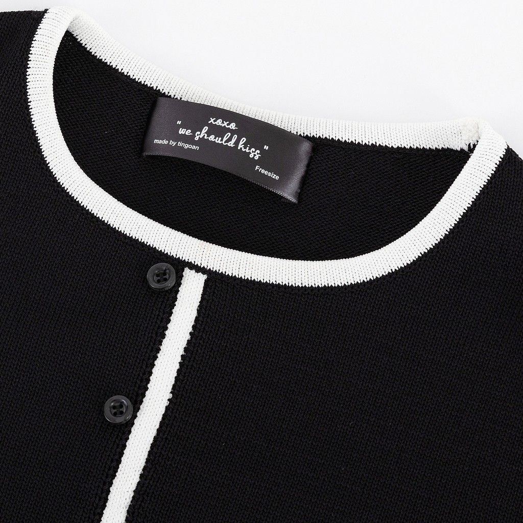 Áo croptop len ngắn tay đen viền trắng tingoan TRACY TOP/BL | BigBuy360 - bigbuy360.vn