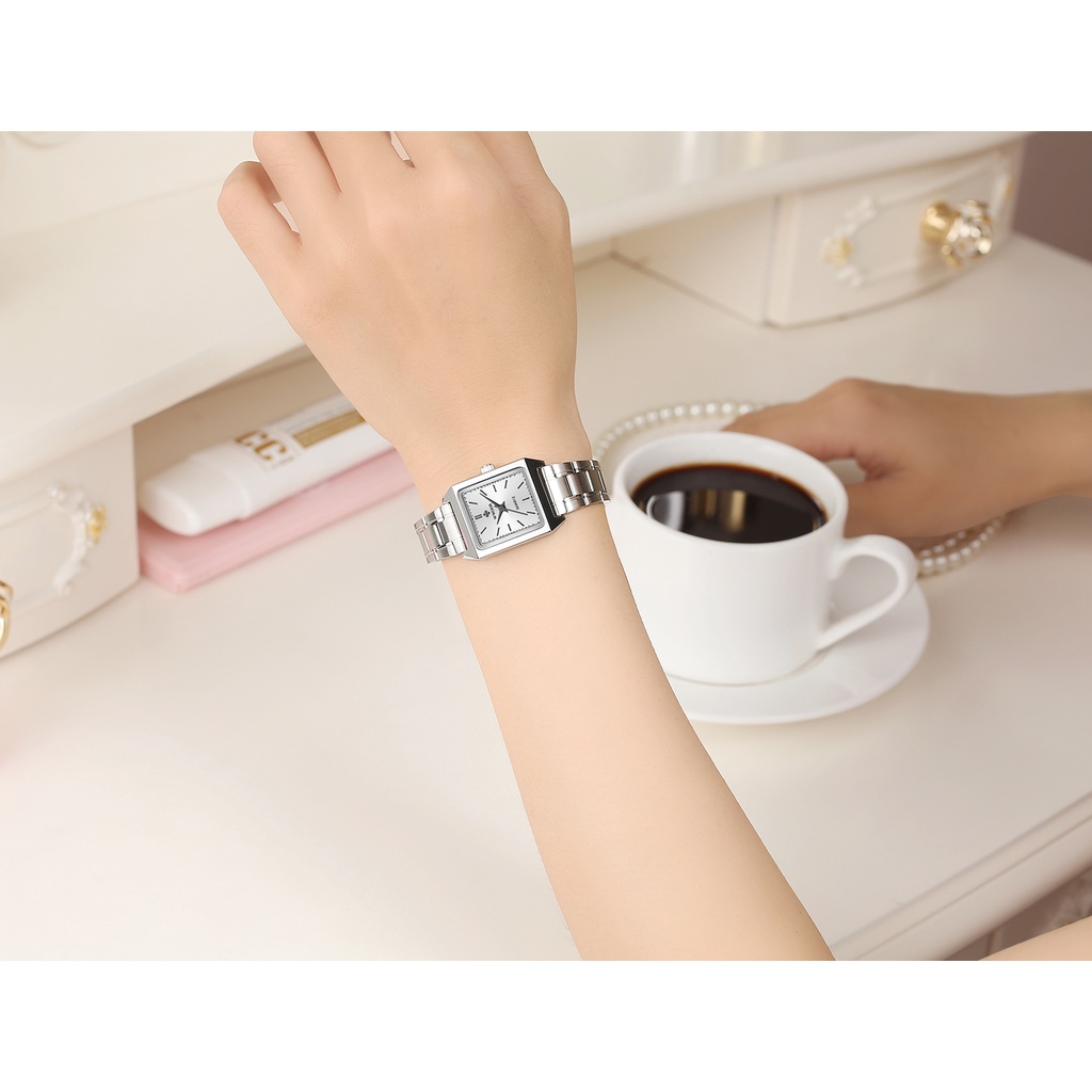 Đồng Hồ Wwoor Chống Thấm Nước Cao Cấp Thời Trang Cho Nữ 8850
