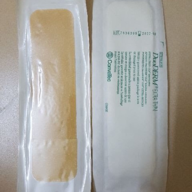(Freeship toàn quốc) Miếng dán mụn, vết thương, mổ sản ... Duoderm extrathin 5*20 chính hãng Usa | BigBuy360 - bigbuy360.vn