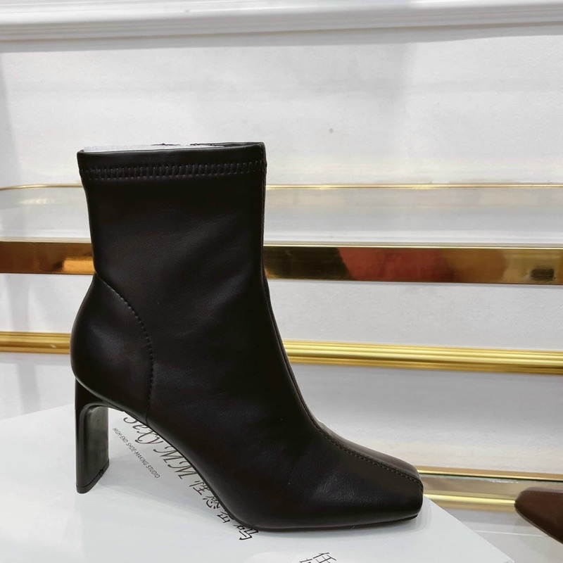 Boots gót mảnh 7cm đẹp sang chảnh fullbox